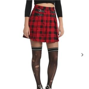 Furry N' Fierce Hot Topic skirt